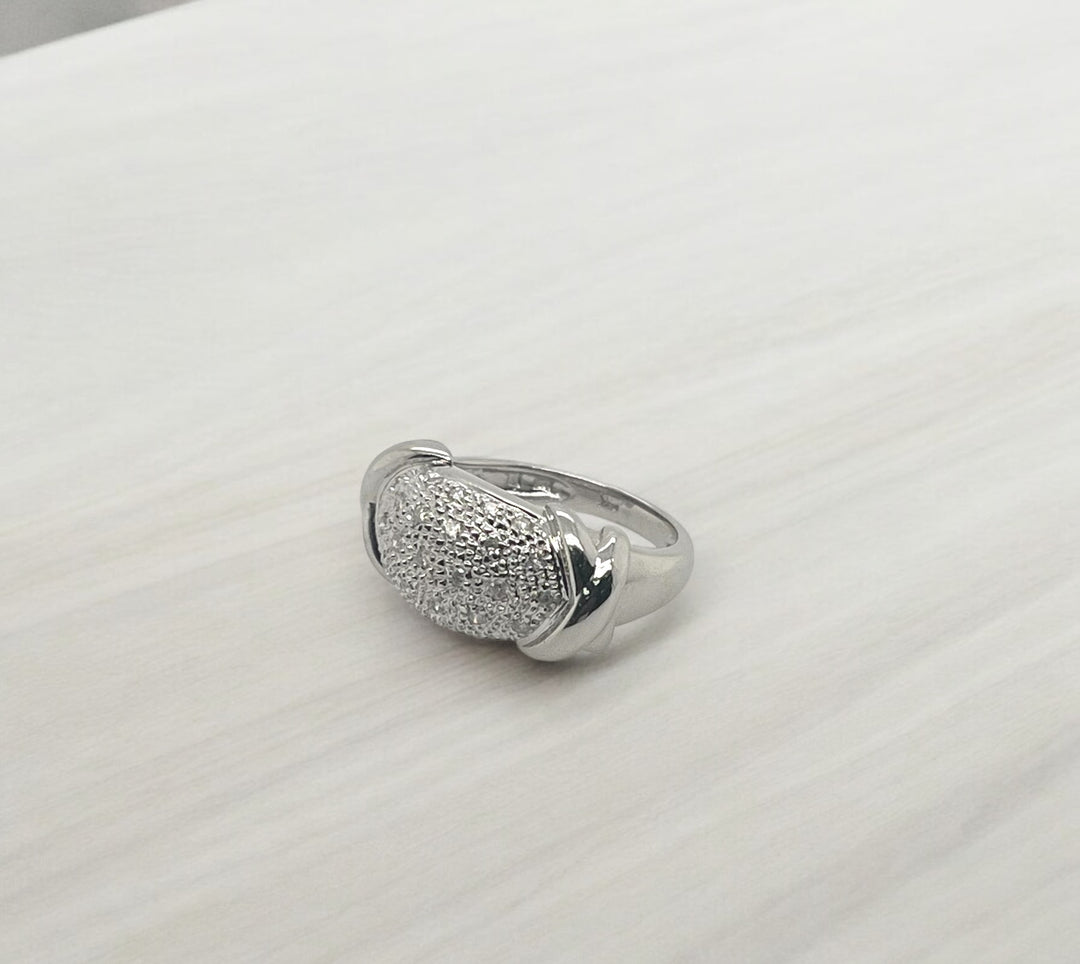 14 Karat White Gold Diamond Vintage Ring