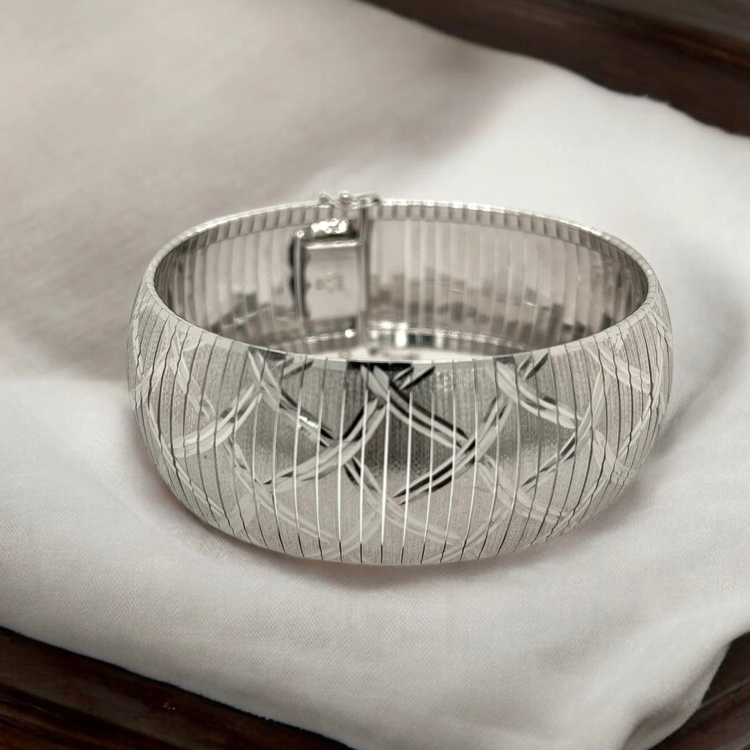 14 Karat White Gold Vintage Bracelet