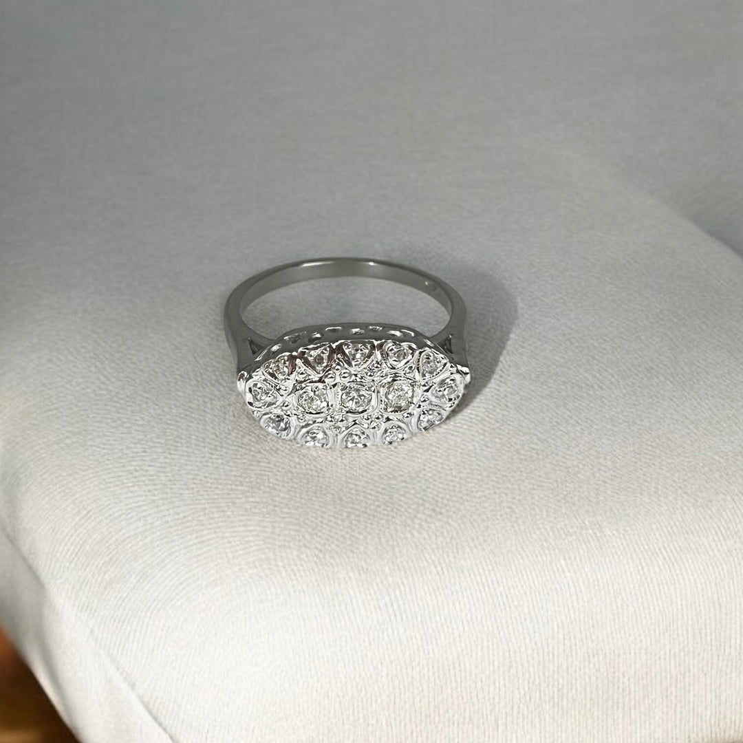 14 Karat White Gold Diamond Vintage Ring