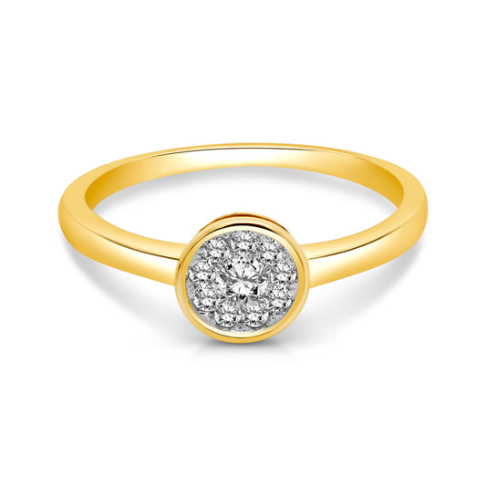 Lady's 14 Karat Yellow Gold 0.15ct Diamond Cluster Engagement Ring - Size 7