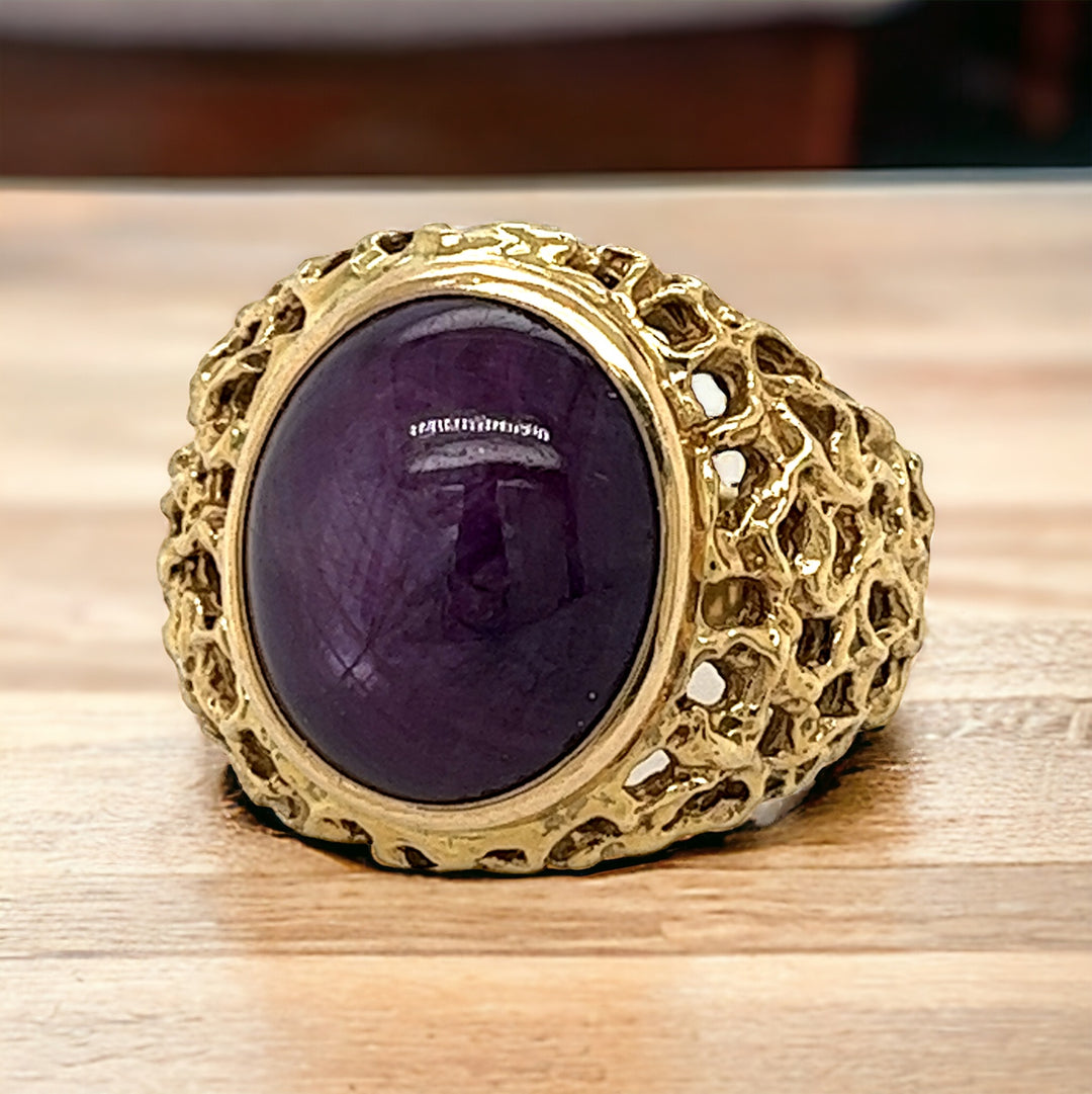 14 Karat Yellow Gold Vintage Ring