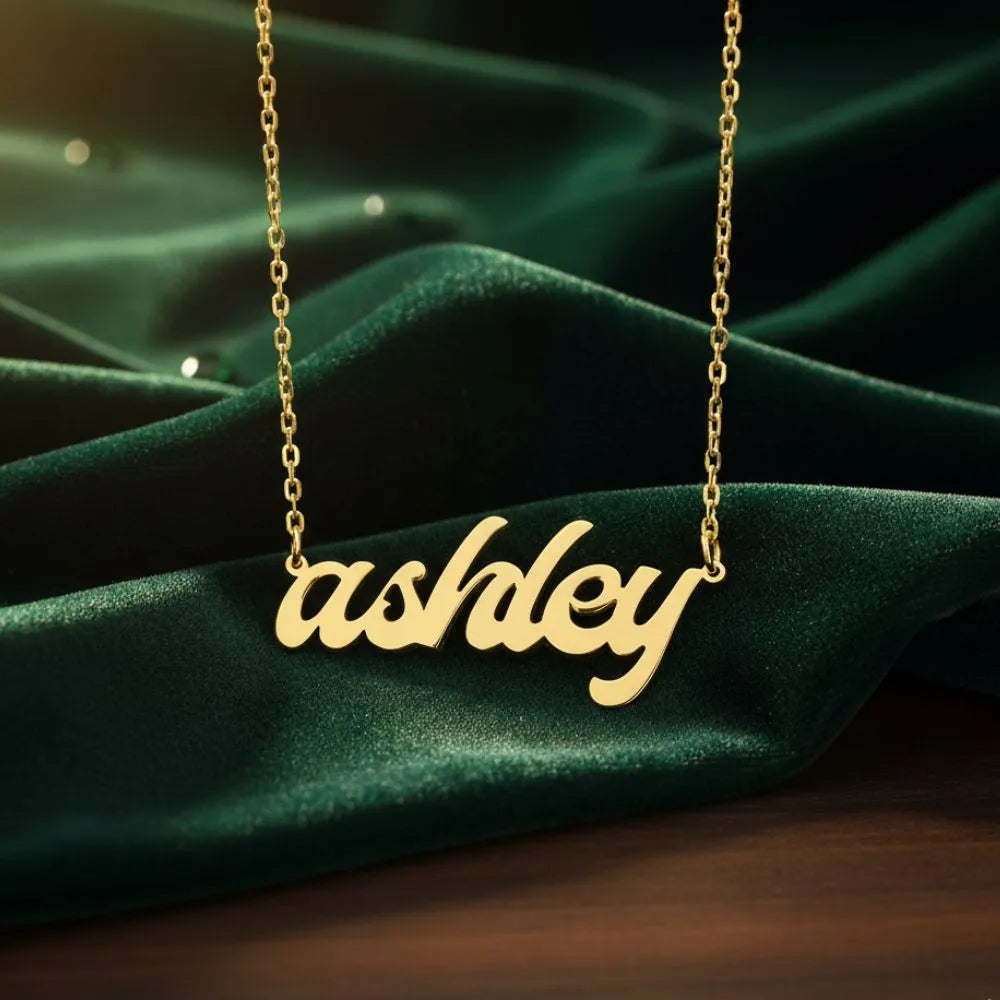 Choosing the Right Font for Your Personalized Name Plate Necklace