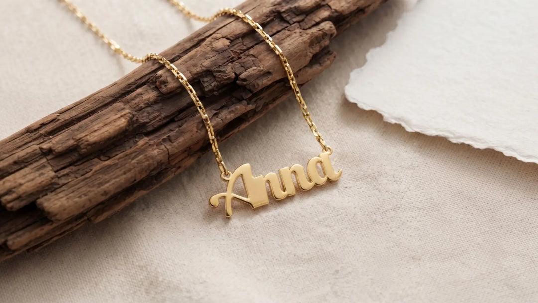 Rose Gold, White Gold or Yellow Gold: Which Metal Works Best for a Nameplate?