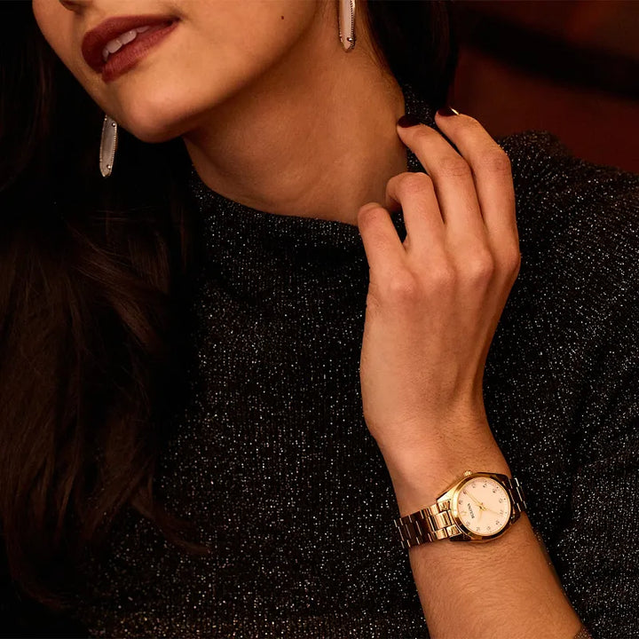Bulova Surveyor 97P172 watch — clasp detail