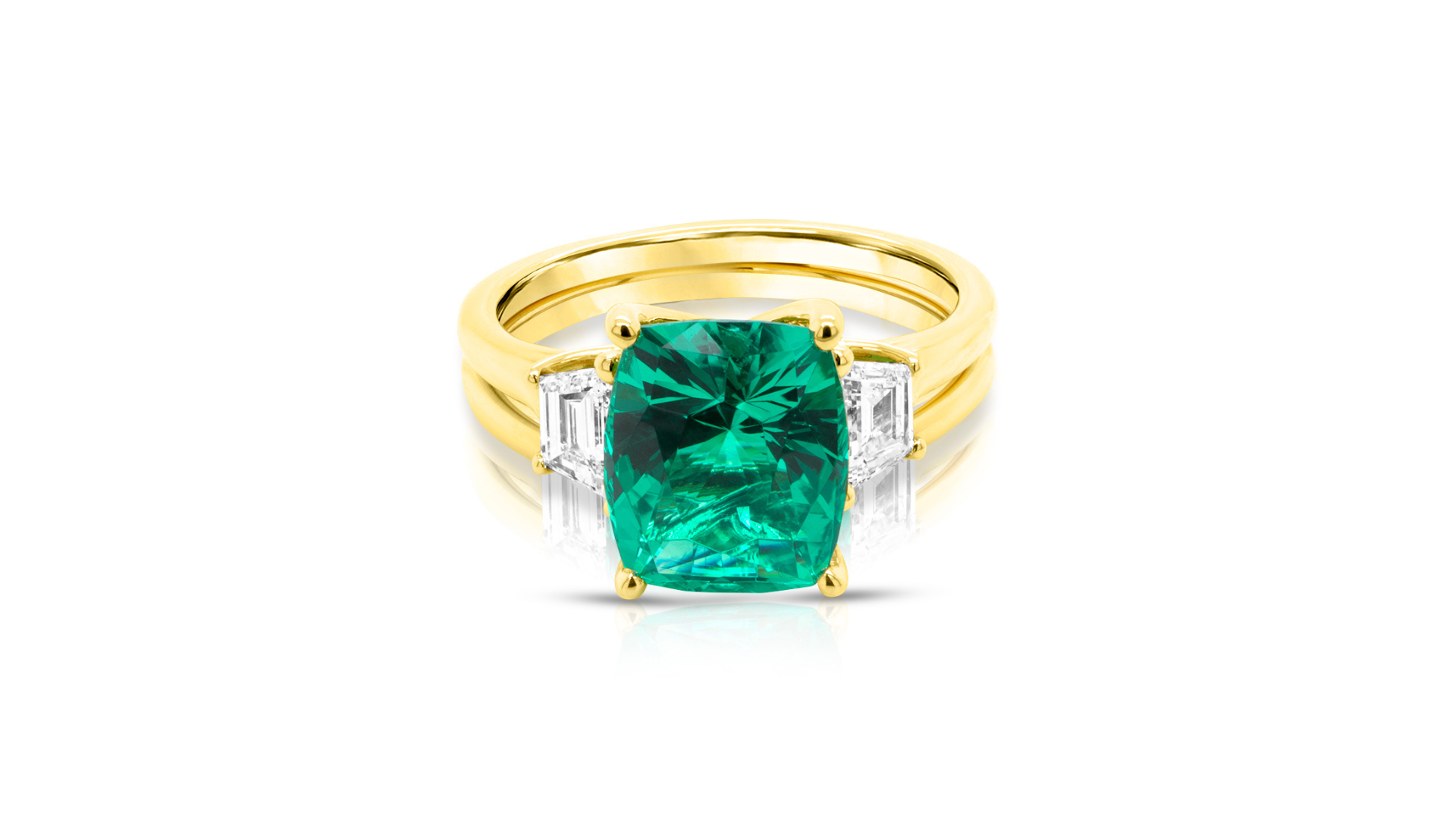 Lab grown emerald 3-stone engagement ring with matching wedding band — front view, 14 karat yellow gold, AJ's Jewelry Ridgewood Queens NY