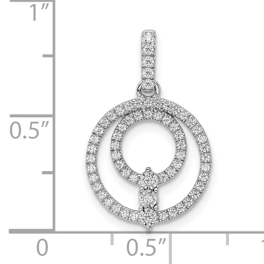 14k White Gold Circle Diamond Pendant