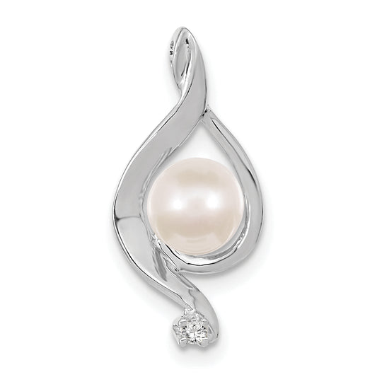14k White Gold 5.5mm Round Freshwater Cultured Pearl AA Diamond Pendant